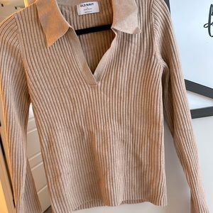 Old navy medium ribbed v-neck sweater, brown/Tan